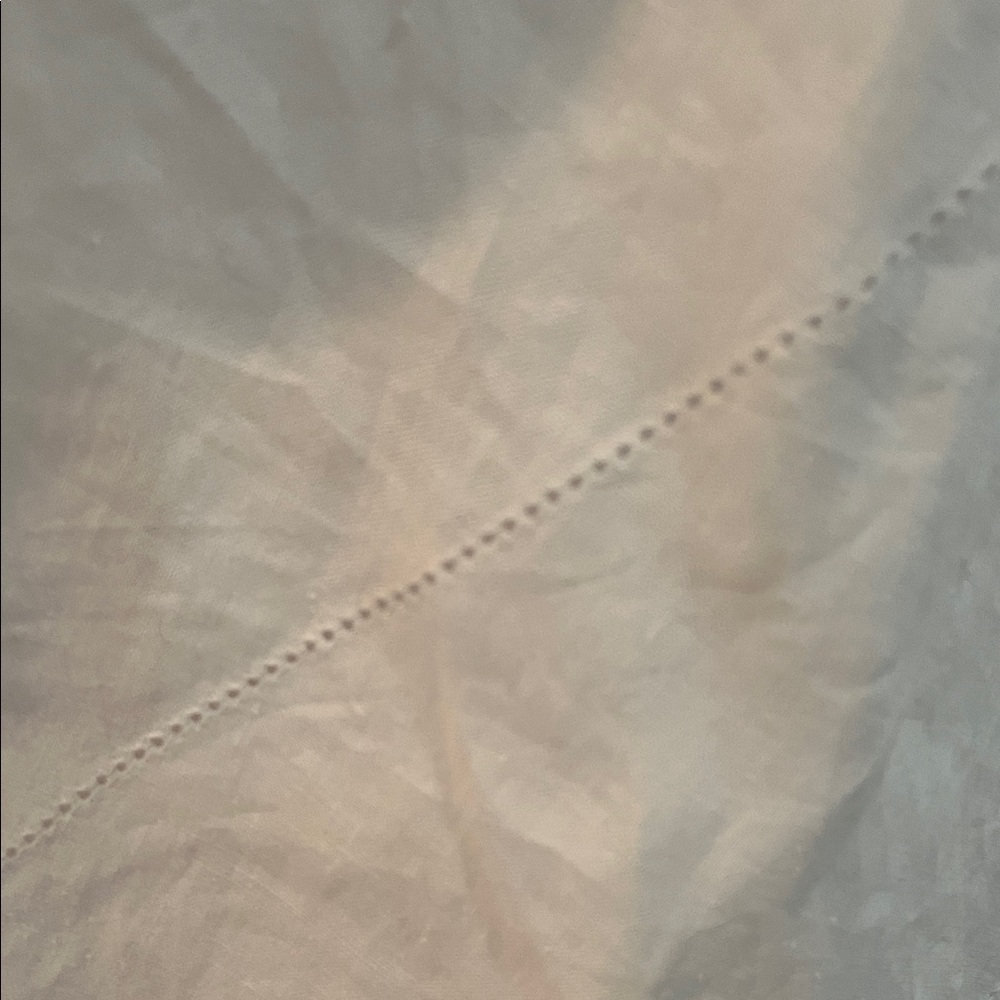 Women's white linen skirt - Picture 3 of 4